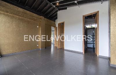 Casa de 4 alcobas en arriendo en Fizebad, Medellín, 405 m² · foto 9 de 20