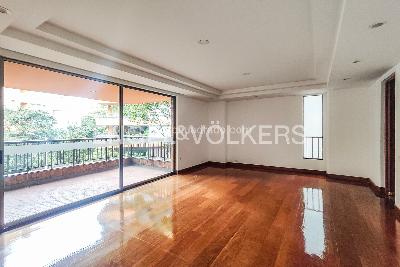 Apartamento de 3 alcobas en arriendo en La Cabrera, Bogotá, 310 m² · foto 2 de 20