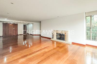 Apartamento de 3 alcobas en arriendo en La Cabrera, Bogotá, 310 m² · foto 4 de 20