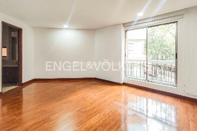 Apartamento de 3 alcobas en arriendo en La Cabrera, Bogotá, 310 m² · foto 16 de 20