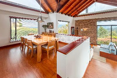 Casa en venta en La Calera, Bogotá · foto 2 de 17