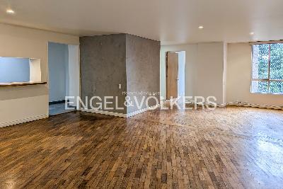 Apartamento en venta en Los Balsos, Medellín · foto 2 de 13