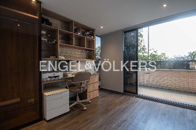 Apartamento de 2 alcobas en venta en Loma De Las Brujas, Medellín, 104 m² · foto 10 de 18