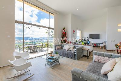 Casa de 4 alcobas en venta en Chia, Chía, 273 m² · foto 2 de 18