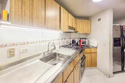 Apartamento en venta en Santa Barbara Central, Bogotá · foto 5 de 11