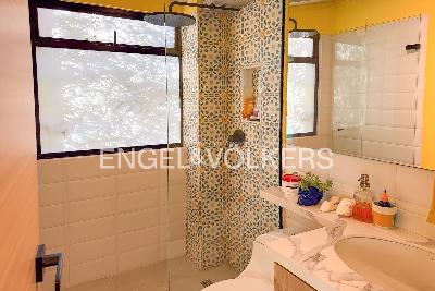 Casa de 4 alcobas en venta en Alto Del Escobero, Medellín, 350 m² · foto 11 de 18