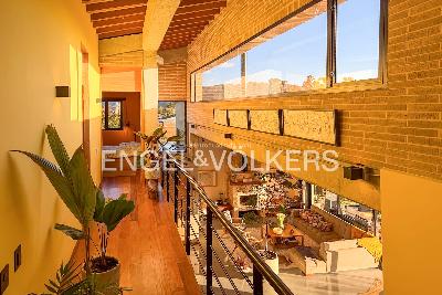 Casa de 4 alcobas en venta en Alto Del Escobero, Medellín, 350 m² · foto 16 de 18