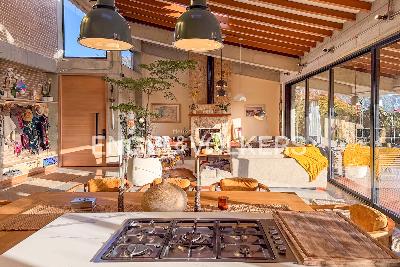 Casa de 4 alcobas en venta en Alto Del Escobero, Medellín, 350 m² · foto 2 de 18