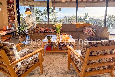 Casa de 4 alcobas en venta en Alto Del Escobero, Medellín, 350 m² · foto 4 de 18
