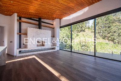 Casa de 3 alcobas en arriendo en Fizebad, Medellín, 430 m² · foto 5 de 14