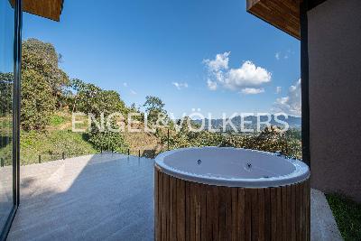 Casa de 3 alcobas en arriendo en Fizebad, Medellín, 430 m² · foto 8 de 14