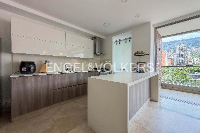 Apartamento de 2 alcobas en venta en Lalinde, Medellín, 99 m² · foto 6 de 18