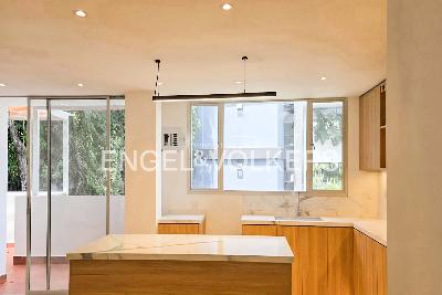 Apartamento de 3 alcobas en arriendo en El Tesoro, Medellín, 189 m² · foto 2 de 16