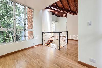 Apartamento de 3 alcobas en arriendo en El Tesoro, Medellín, 189 m² · foto 7 de 16