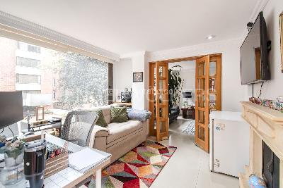 Apartamento de 3 alcobas en venta en La Carolina, Bogotá, 180 m² · foto 5 de 16