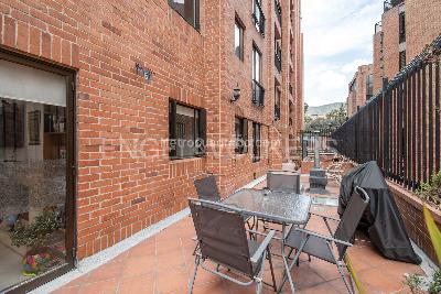Apartamento de 3 alcobas en venta en La Carolina, Bogotá, 180 m² · foto 6 de 16