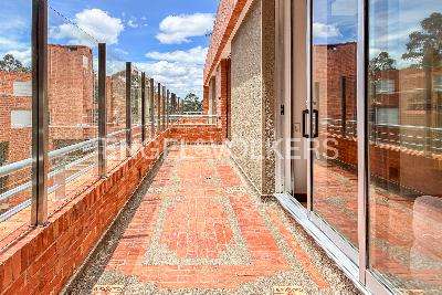 Apartamento de 4 alcobas en venta en Bosques Del Marques, Bogotá, 481 m² · foto 17 de 18