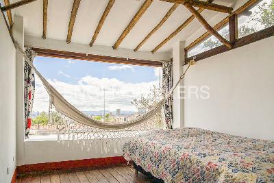 Casa de 1 alcoba en venta en La Candelaria, Bogotá, 397 m² · foto 8 de 12