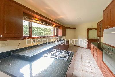 Casa de 3 alcobas en venta en El Retiro, Medellín, 377 m² · foto 4 de 18