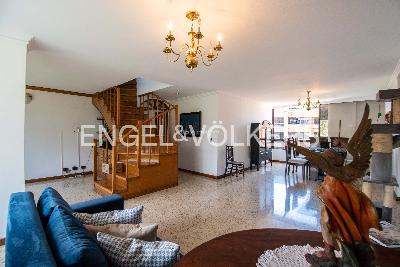 Apartamento de 3 alcobas en venta en Patio Bonito, Medellín, 198 m² · foto 2 de 17