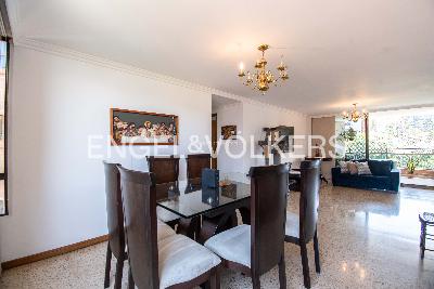 Apartamento de 3 alcobas en venta en Patio Bonito, Medellín, 198 m² · foto 4 de 17