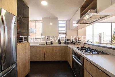 Apartamento de 3 alcobas en venta en El Tesoro, Medellín, 191 m² · foto 7 de 20