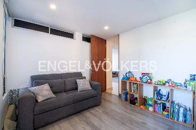 Apartamento de 3 alcobas en venta en El Tesoro, Medellín, 191 m² · foto 13 de 20