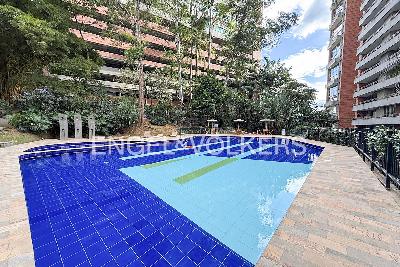 Apartamento de 3 alcobas en venta en El Tesoro, Medellín, 191 m² · foto 17 de 20
