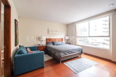 Apartamento en venta en Santa Barbara Alta, Bogotá · foto 9 de 20