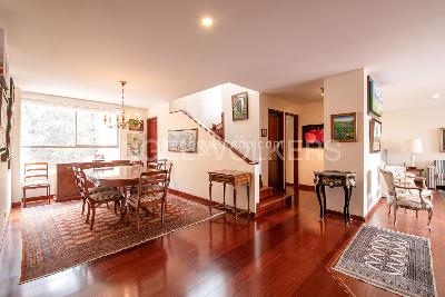 Apartamento en venta en Santa Barbara Alta, Bogotá · foto 3 de 20