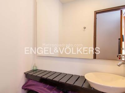 Apartamento de 1 alcoba en venta en La Florida, Medellín, 69 m² · foto 9 de 11