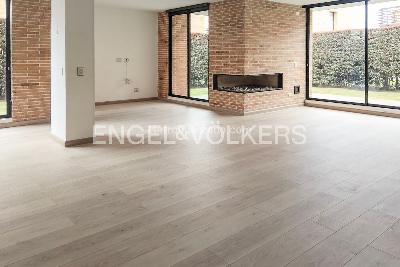 Casa de 3 alcobas en venta en Cajica, Cajicá, 210 m² · foto 2 de 13