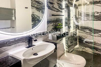 Apartamento de 3 alcobas en venta en Chico Navarra, Bogotá, 209 m² · foto 11 de 16