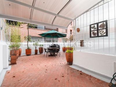 Apartamento de 1 alcoba en arriendo en Los Rosales, Bogotá, 54 m² · foto 8 de 10
