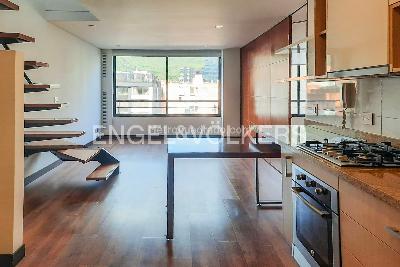 Apartamento en venta en Santa Barbara Central, Bogotá · foto 3 de 10