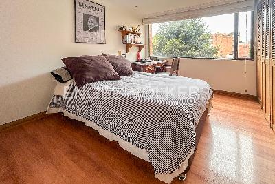Apartamento de 3 alcobas en venta en La Carolina, Bogotá, 180 m² · foto 10 de 13