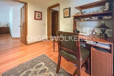 Apartamento de 3 alcobas en venta en La Carolina, Bogotá, 180 m² · foto 6 de 13