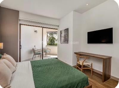 Apartamento de 4 alcobas en venta en El Poblado, Medellín, 232 m² · foto 9 de 10