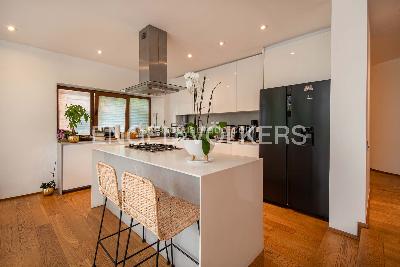 Apartamento en venta en Los Rosales, Bogotá · foto 3 de 16