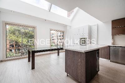 Apartamento de 3 alcobas en arriendo en Chico Reservado, Bogotá, 241 m² · foto 4 de 18