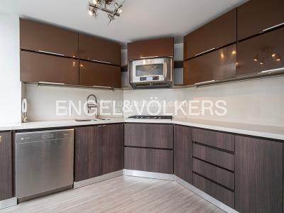Apartamento de 3 alcobas en venta en Chico, Bogotá, 214 m² · foto 6 de 17