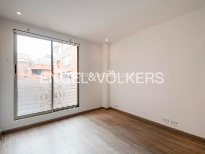 Apartamento de 3 alcobas en venta en Chico, Bogotá, 214 m² · foto 13 de 17