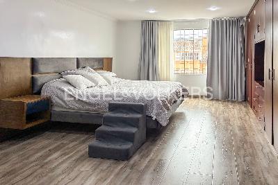 Casa de 4 alcobas en venta en Las Villas, Bogotá, 324 m² · foto 19 de 20