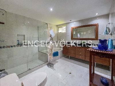 Casa de 3 alcobas en venta en San Lucas, Medellín, 248 m² · foto 12 de 20