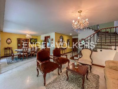 Casa de 3 alcobas en venta en San Lucas, Medellín, 248 m² · foto 3 de 20