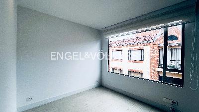 Apartamento de 3 alcobas en arriendo en Santa Barbara Occidental, Bogotá, 127 m² · foto 11 de 15