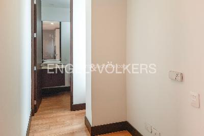Apartamento de 1 alcoba en arriendo en Santa Barbara Occidental, Bogotá, 51 m² · foto 3 de 15