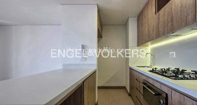 Apartamento de 3 alcobas en venta en Lorena, Medellín, 95 m² · foto 3 de 13