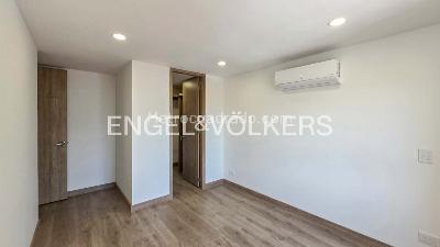 Apartamento de 3 alcobas en venta en Lorena, Medellín, 95 m² · foto 8 de 13