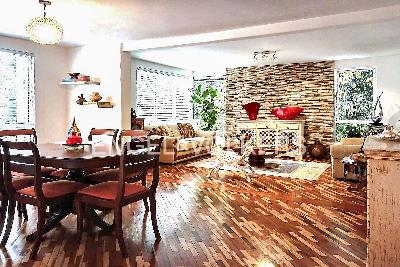 Apartamento de 3 alcobas en venta en El Tesoro, Medellín, 152 m² · foto 2 de 13